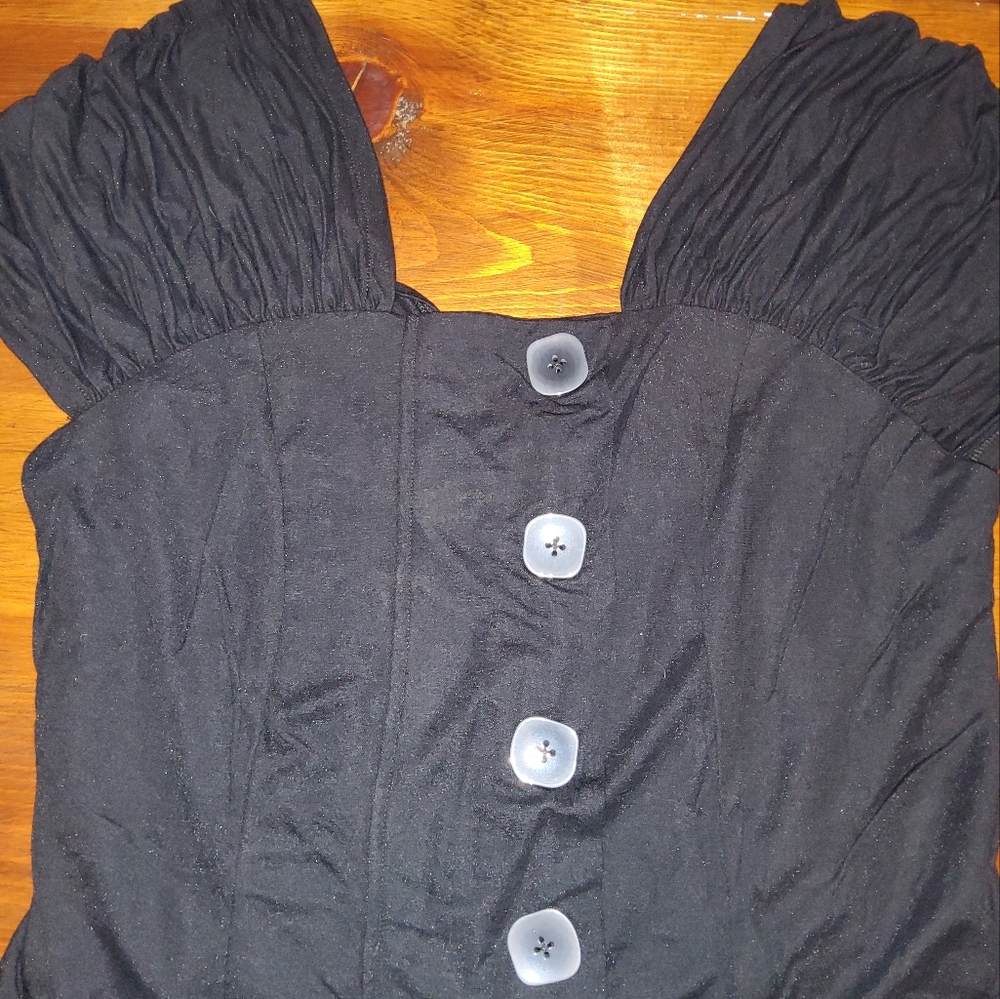**2/$15** Eloquii cropped top, size 14/16